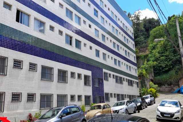 ALUGO APARTAMENTO MOBILIADO NO CENTRO DE SÃO LOURENÇO MG