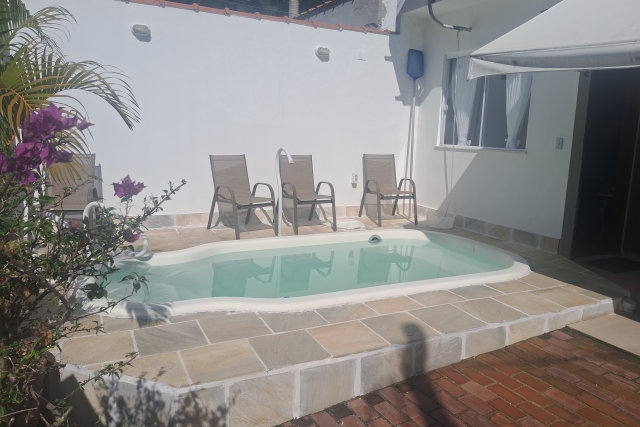 VENDO ÓTIMA CASA EM MENDES