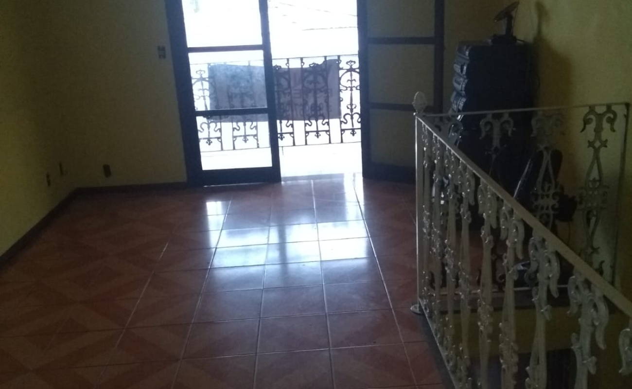 APARTAMENTO DUPLEX NO CENTRO DE MENDES, RJ - 