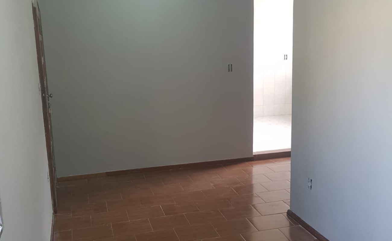 APARTAMENTO DUPLEX NO CENTRO DE MENDES, RJ - 