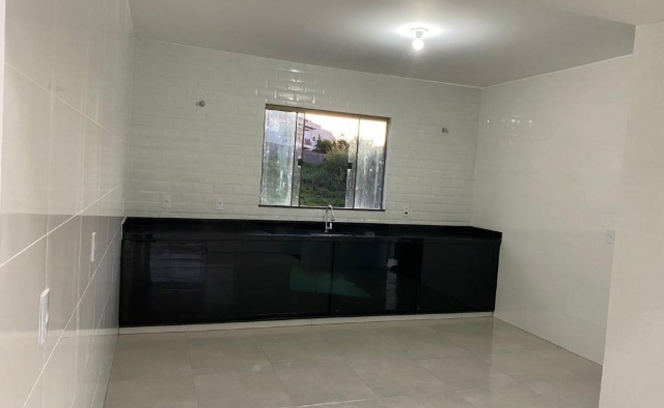 LINDA CASA EM SÃO LOURENÇO, MG - 