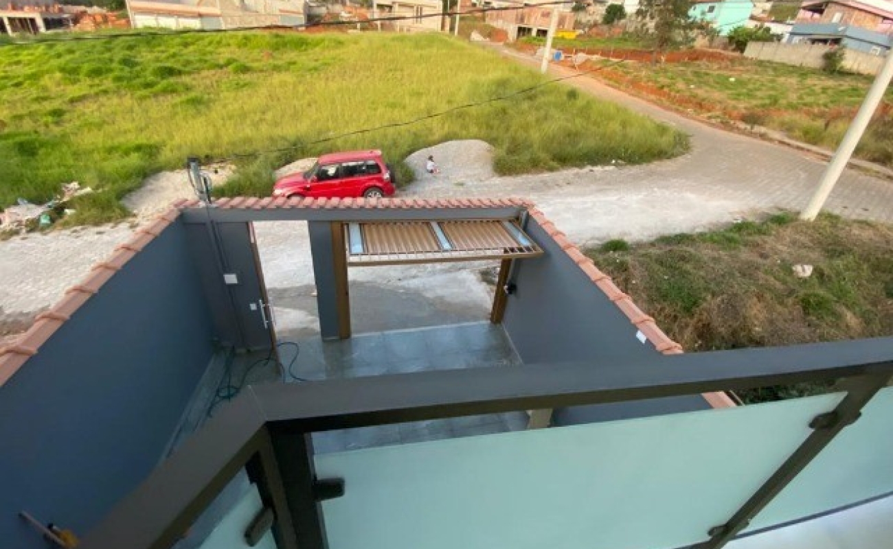 LINDA CASA EM SÃO LOURENÇO, MG - 