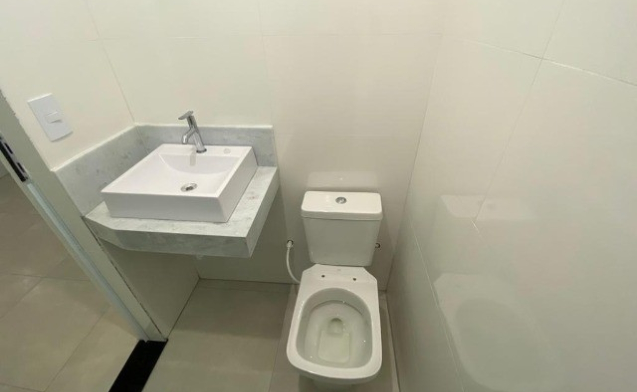 LINDA CASA EM SÃO LOURENÇO, MG - 