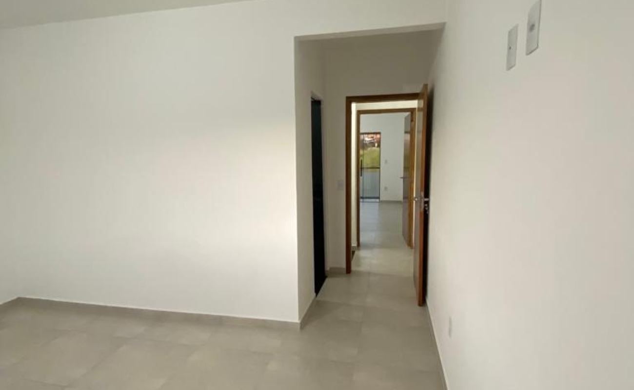 LINDA CASA EM SÃO LOURENÇO, MG - 