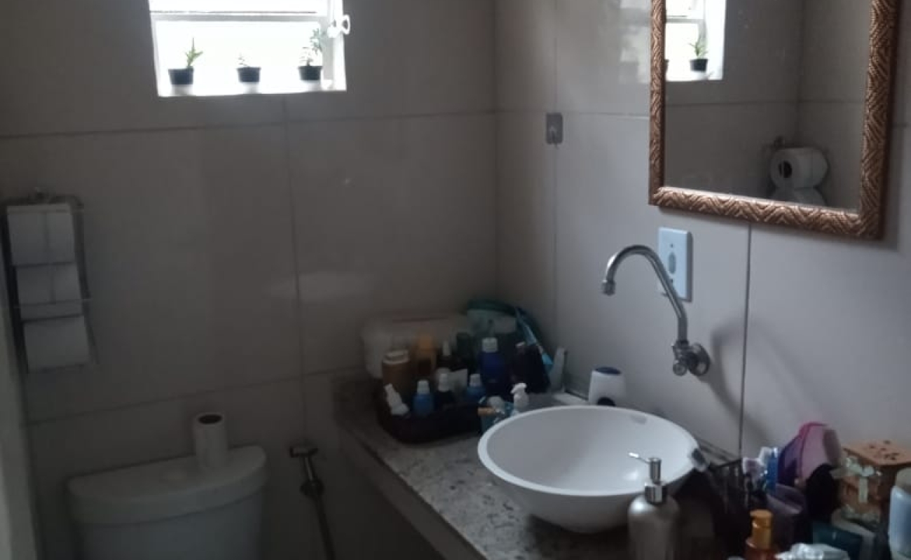 VENDO ESTE SÍTIO EM CINCO LAGOS - 