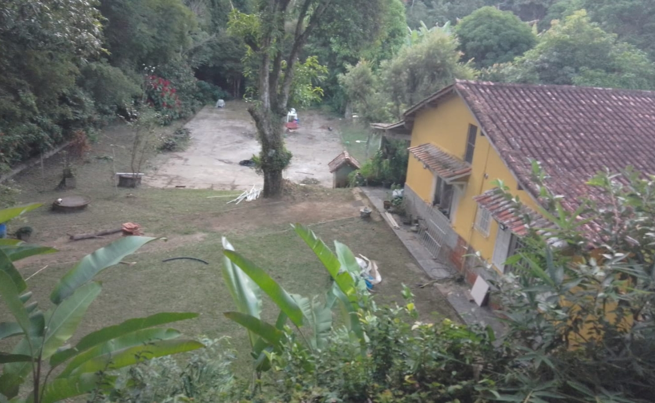 VENDO ESTE SÍTIO EM CINCO LAGOS - 