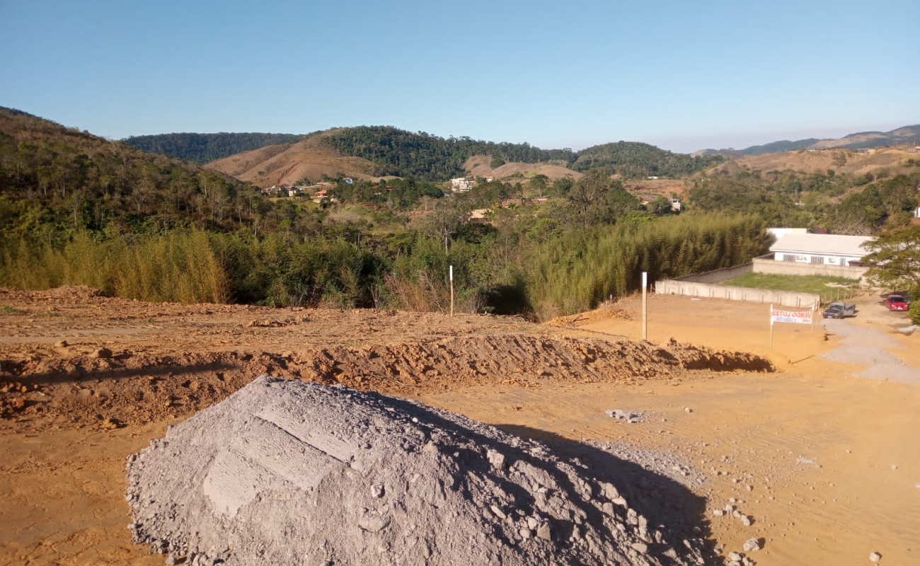 VENDO ÓTIMOS TERRENOS COM ATÉ 1.125 M2 NO INDEPENDÊNCIA - 