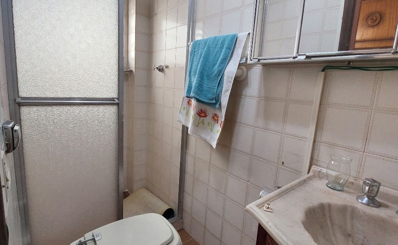 ALUGO APARTAMENTO MOBILIADO NO CENTRO DE SÃO LOURENÇO MG - 