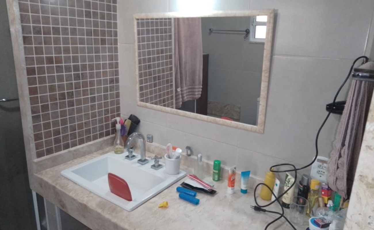 VENDO ESTE SÍTIO EM 5 LAGOS - 