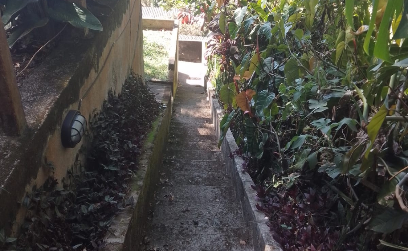 VENDO ESTE SÍTIO EM 5 LAGOS - 