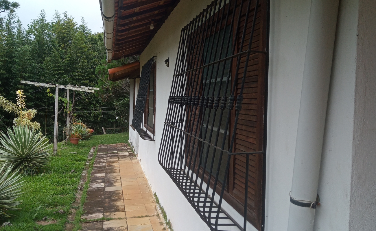 VENDO ESTE SÍTIO EM  CINCO LAGOS - 