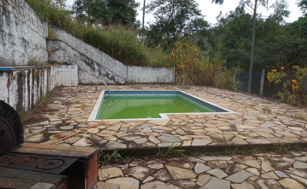 VENDO ESTE SÍTIO EM  CINCO LAGOS - 