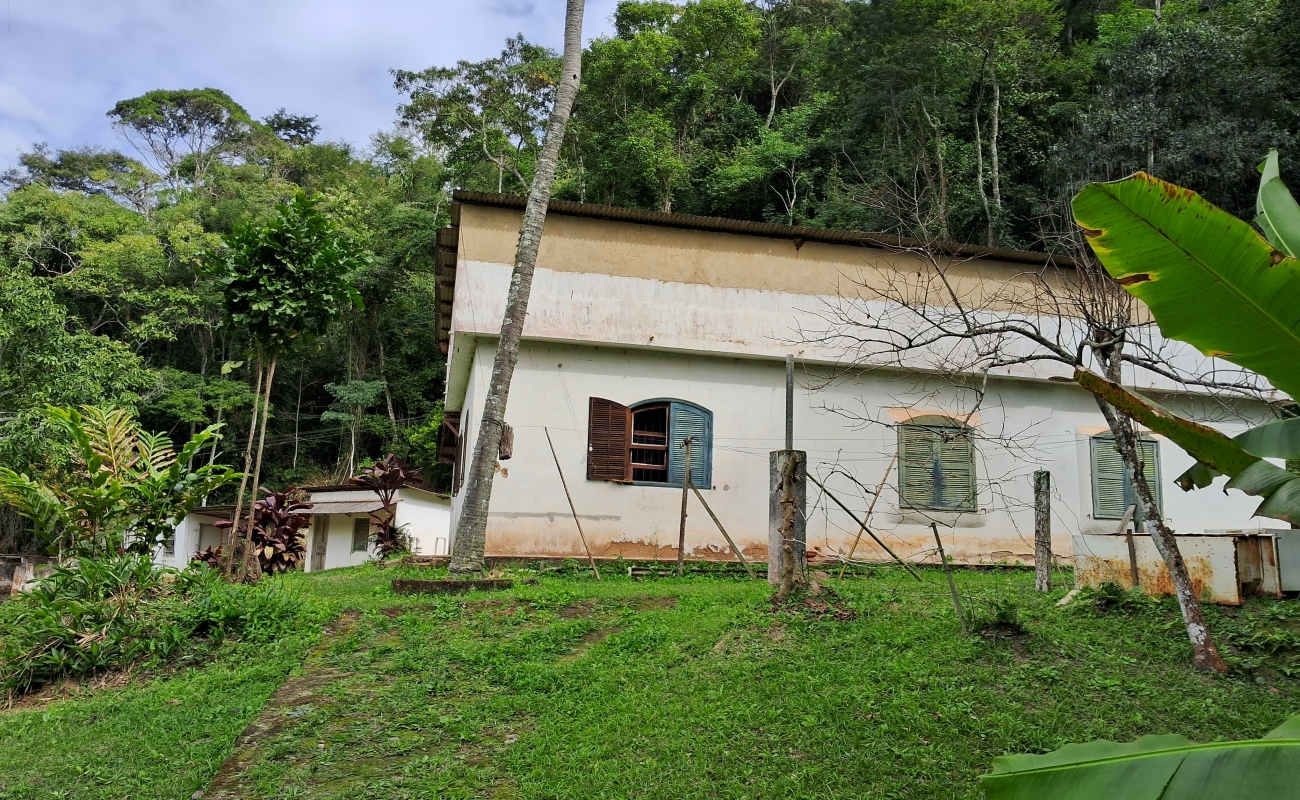 SÍTIO EM 5 LAGOS - 
