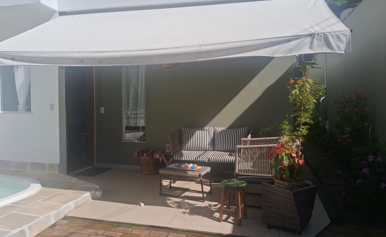 VENDO ÓTIMA CASA EM MENDES - 