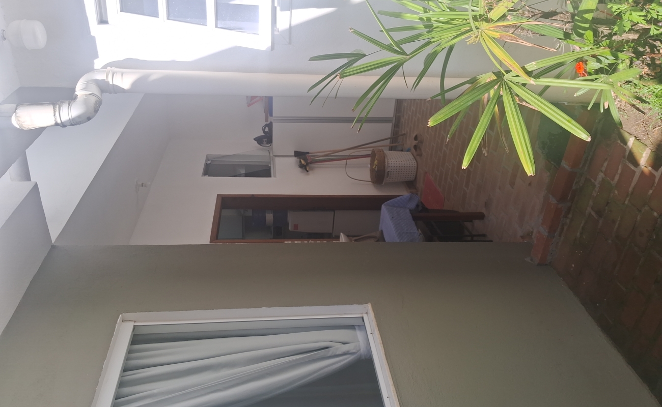 VENDO ÓTIMA CASA EM MENDES - 