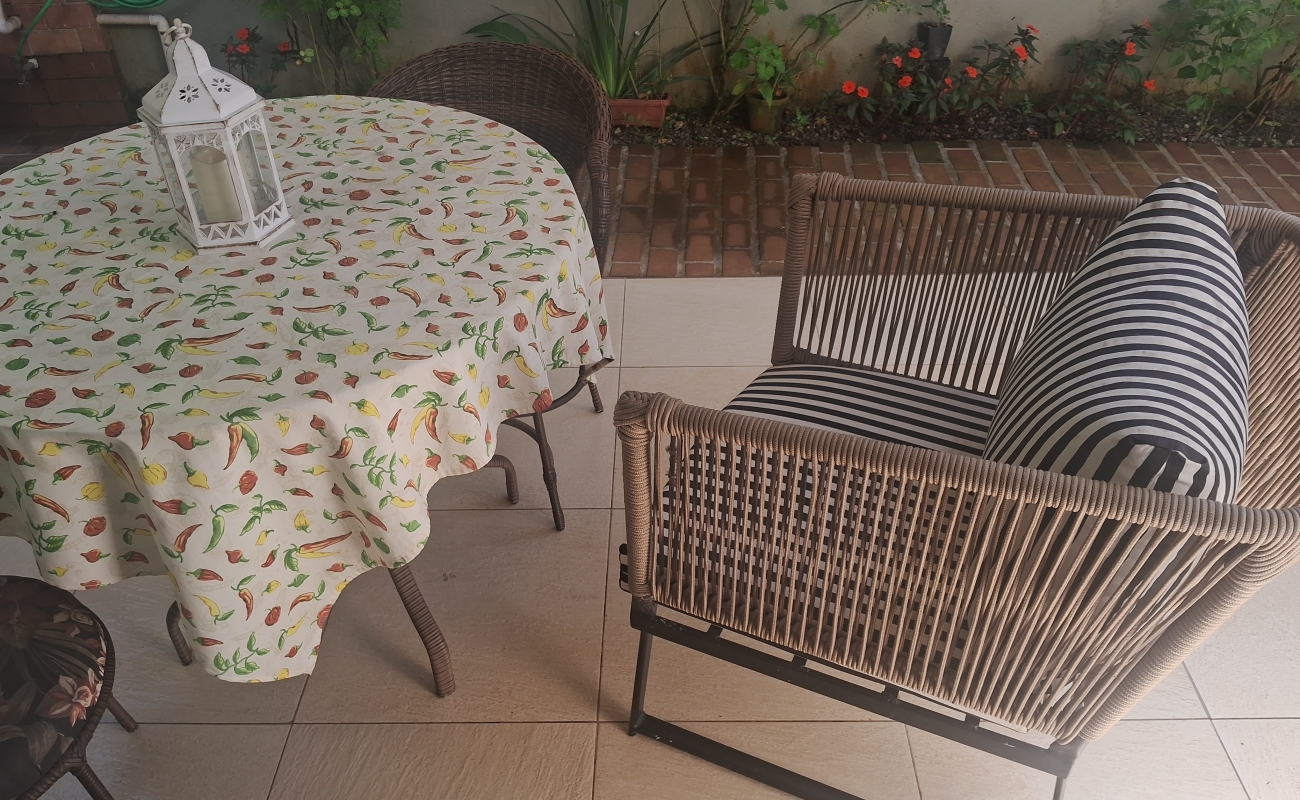 VENDO ÓTIMA CASA EM MENDES - 