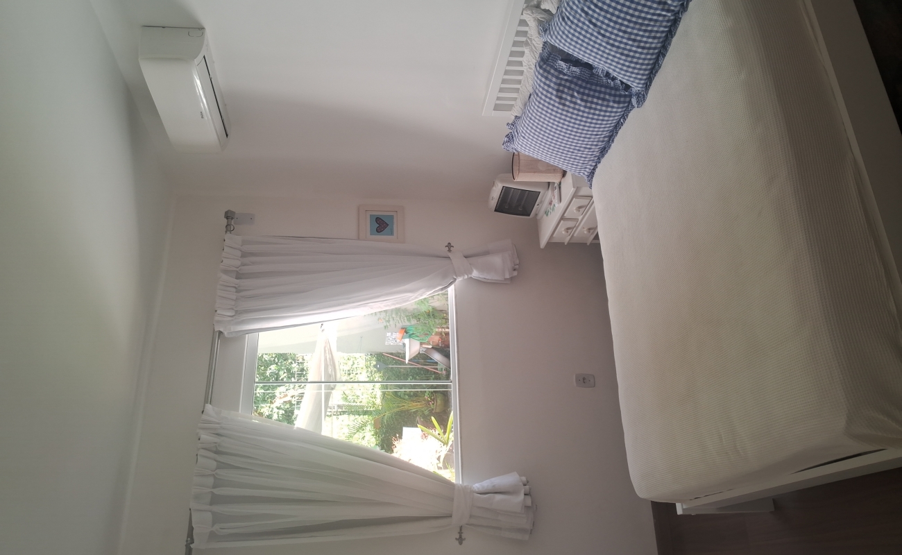 VENDO ÓTIMA CASA EM MENDES - 