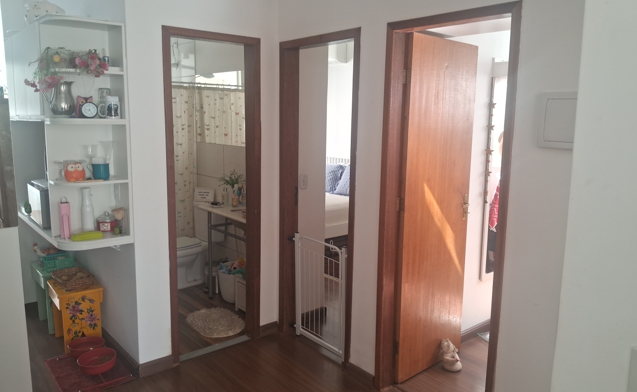 VENDO ÓTIMA CASA EM MENDES - 