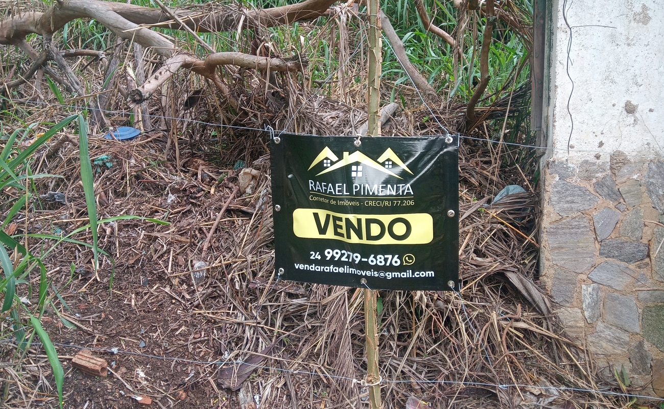 MINI SÍTIO EM CINCO LAGOS EM MENDES, RJ - 
